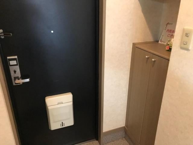 【玄関】コンフォール 