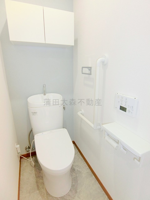 ヴィラフジのトイレ|温水洗浄便座付きのトイレ