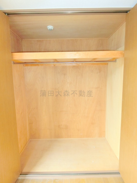 ヴィラフジの収納|2F洋室7.1帖の収納