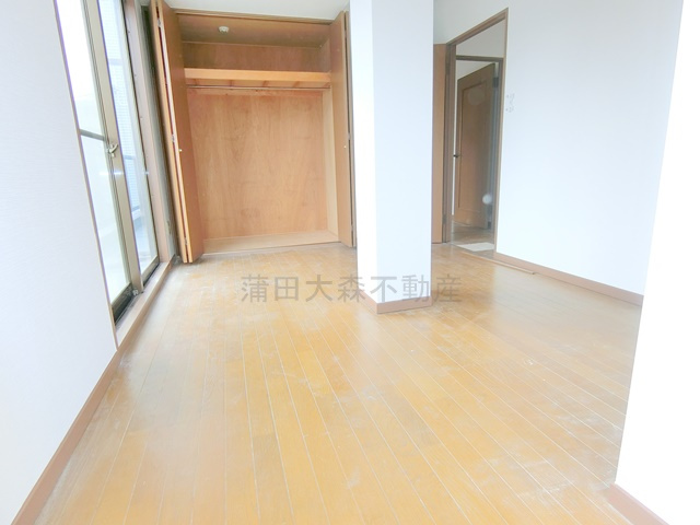 ヴィラフジの内装|2F洋室7.1帖