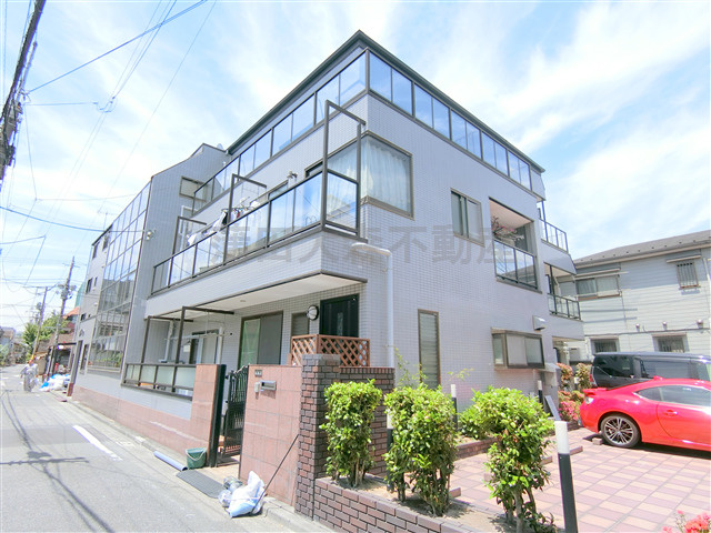 ヴィラフジの外観