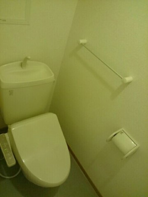 【トイレ】 | サンエイツプレインＣ | シンプルで使いやすいトイレです