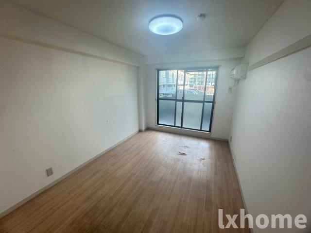 サンフォレスト新中条の居間・リビング|ゆったりとした居間です