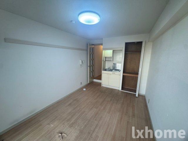 サンフォレスト新中条の居間・リビング|ゆったりとした居間です