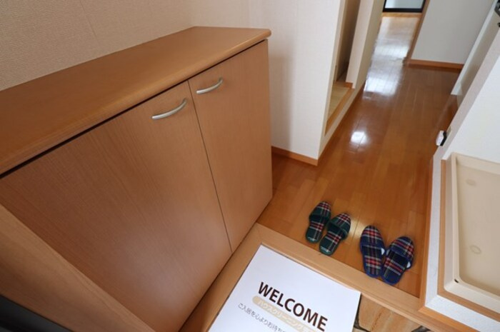 ディアフラッツＥＢＡの玄関|ゆったりとした玄関です