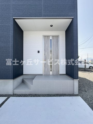 【エントランス】 | 静岡市清水区折戸 9期 新築一戸建て 1号棟 | エントランスです