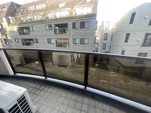 グランエクレール参宮橋のバルコニー