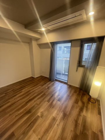 グランエクレール参宮橋の洋室