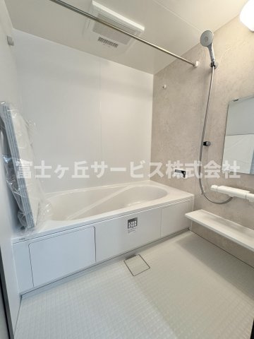 【浴室】 | 静岡市清水区折戸 9期 新築一戸建て 2号棟 | ゆったりくつろげるお風呂です