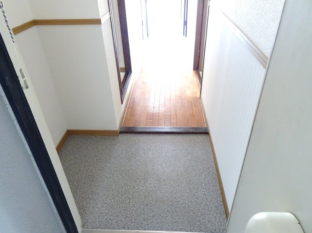 リバティ大垣の玄関