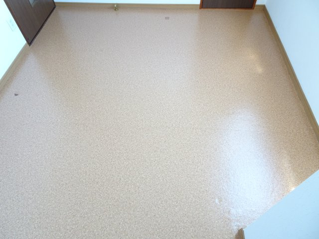 リバティ大垣の洋室