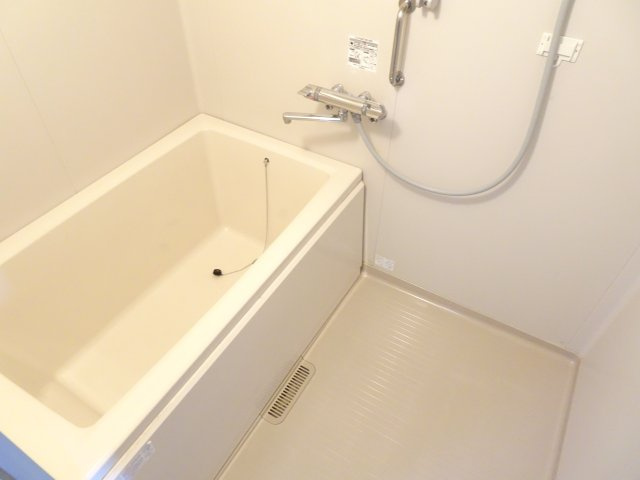 リバティ大垣の浴室