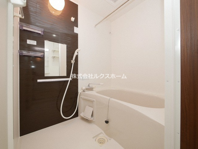 リブ・シャイン青葉丘南の浴室|お風呂で日々の疲れを落としましょう