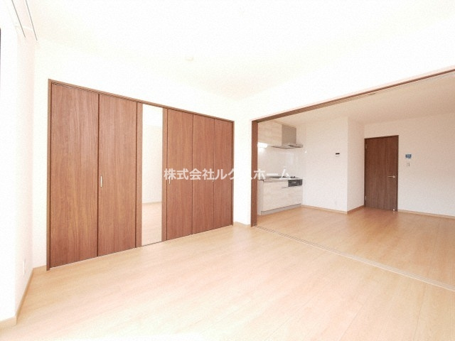 リブ・シャイン青葉丘南の居間・リビング|ゆったりとした居間です