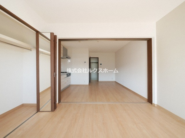 リブ・シャイン青葉丘南の居間・リビング|こちらの居間で趣味の時間をお楽しみください