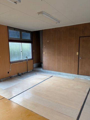 大内町浅田テナントの居間・リビング
