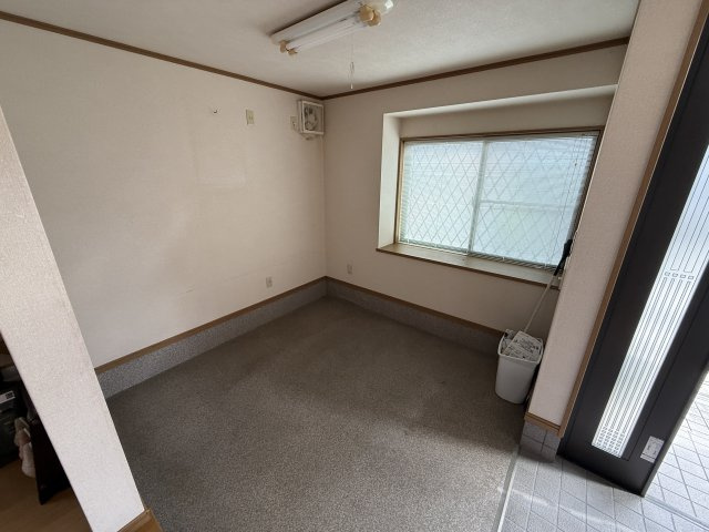 【玄関】 | （仮称）園部町若松町貸家