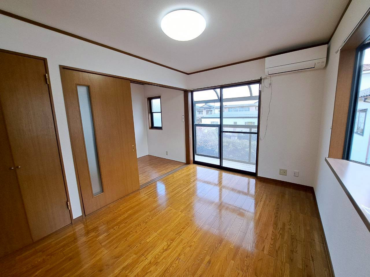 コーポすず蘭の居間・リビング