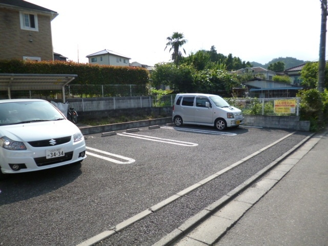 【駐車場】 | アルファード