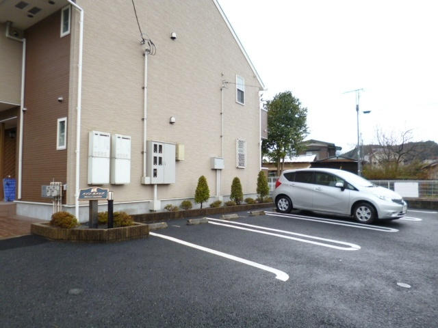 【駐車場】 | メゾンカメリア