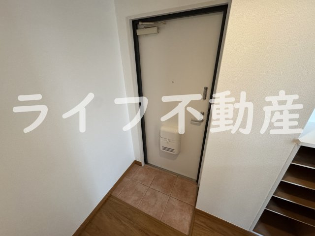 小阪駅前ヴィラデステの玄関|毎日通る玄関はこちらです