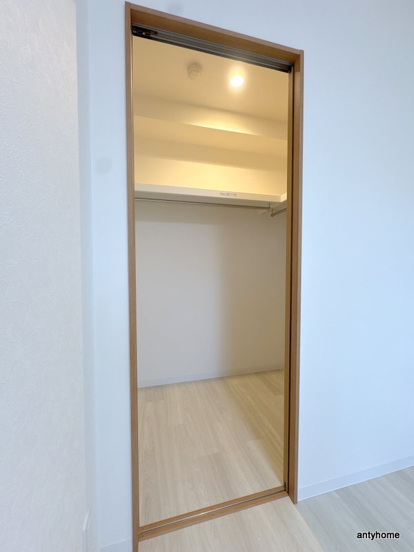 GROOVE豊中レジデンス　仲介手数料無料の収納