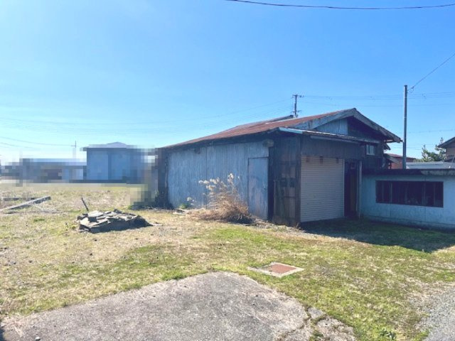 高島市今津町浜分311坪小屋付き農地の外観