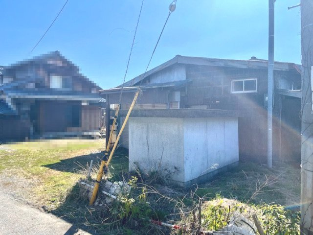 高島市今津町浜分311坪小屋付き農地の外観