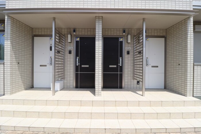 パークドプランタン　Iのエントランス|建物の内部です