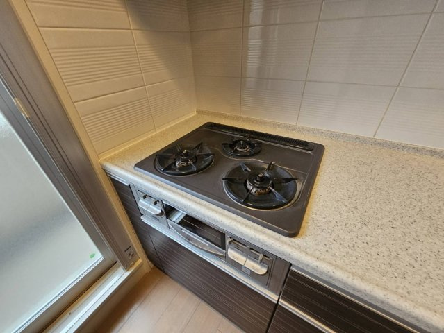 ワコーレヒルズ苦楽園MIRAIのキッチン