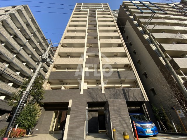 クリスタルグランツ梅田