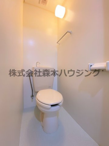 【トイレ】 | 　M.エトワール | ゆったりとした空間のトイレです