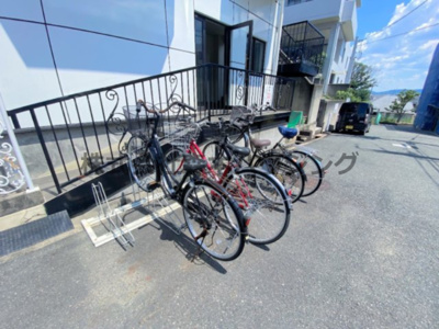 【その他共用部分】 | 　M.エトワール | 駐輪場です