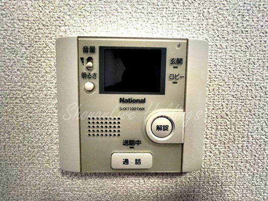 ベルヌーブ ラビのセキュリティ|モニター付きインターホン♪