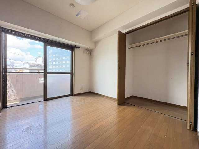 サンモリッツ小倉東の洋室