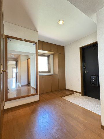 サンモリッツ小倉東の玄関