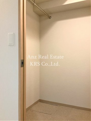 【収納】 | ネットフローラ立売堀 | WIC！とっても魅力的です！収納力が高い！