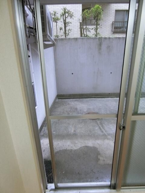 音羽ホームズのバルコニー