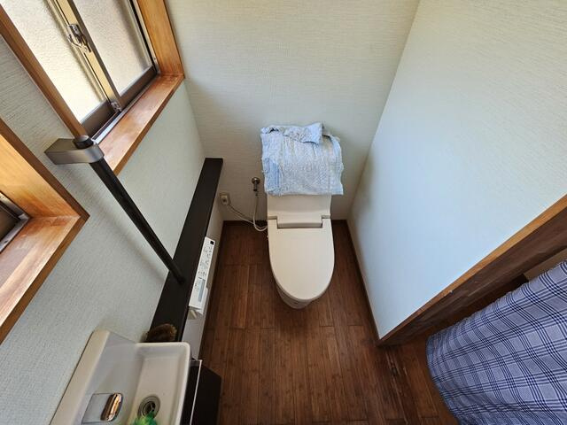 山岡町下手向のトイレ