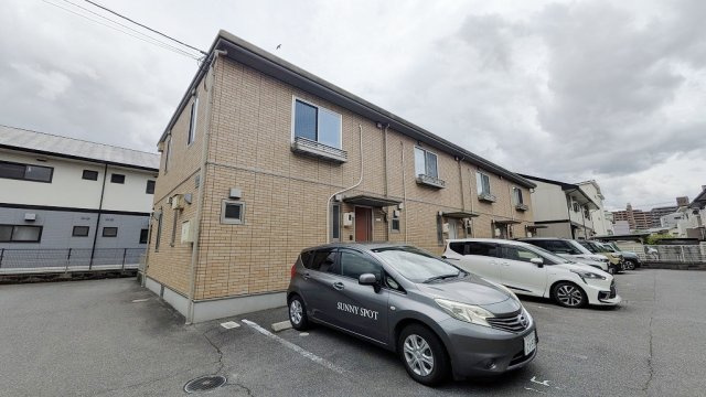 コート甲角G棟の居間・リビング|※写真は別棟・別部屋の写真です。相違がある場合は現況優先となります。
