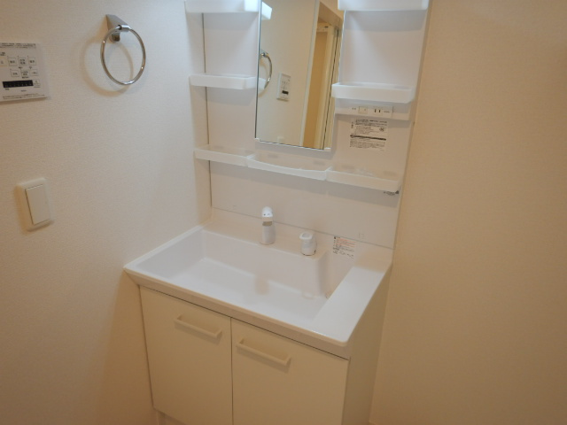 Dear  Court（ディアコート）の洗面所