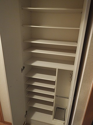 プレサンス神戸駅前グランツの収納