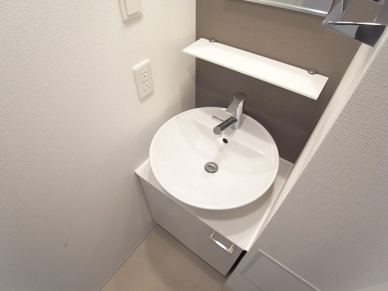 エスリード神戸三宮の洗面所