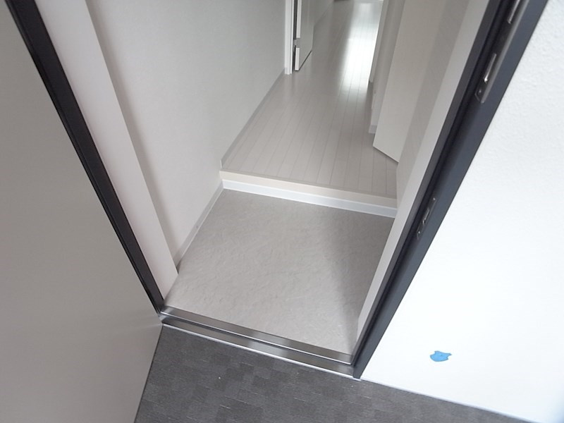 ARPEGGIO三宮の玄関