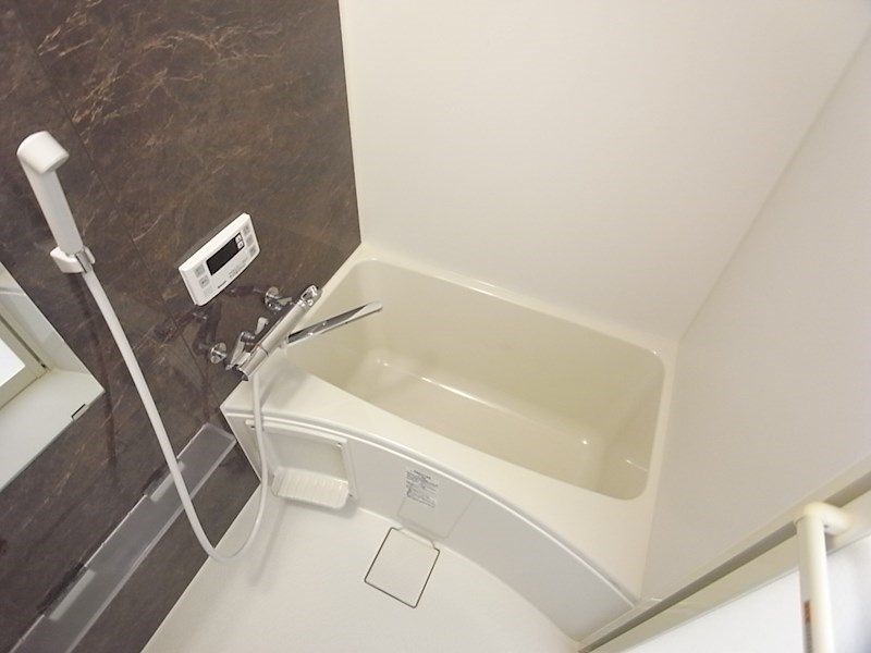 ARPEGGIO三宮の浴室