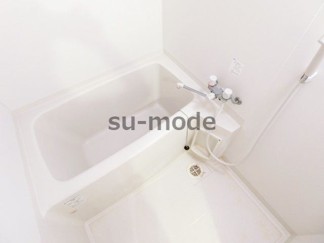 ニューサンライズ南春日丘の浴室