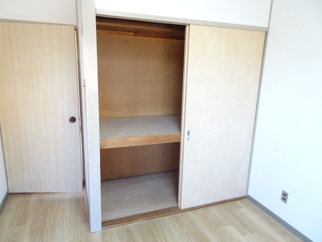 ハイツむすぶの収納