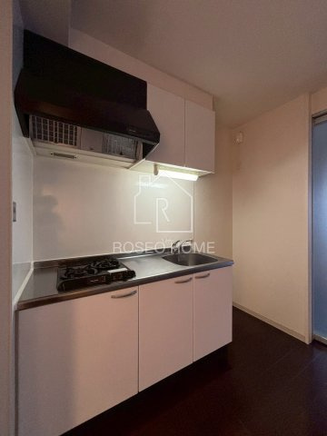 RIVER FORD中之島のキッチン|同マンション別部屋：参考写真