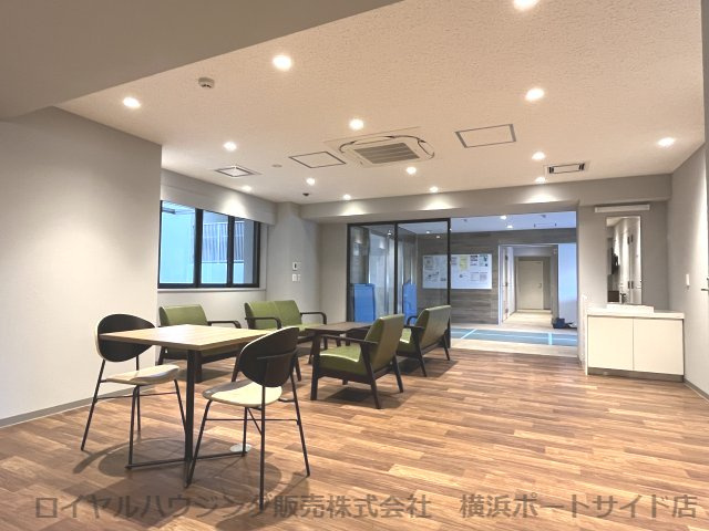 休日は気分を変えてゆったりと。ワーキングスペースにもご利用いただけます。
