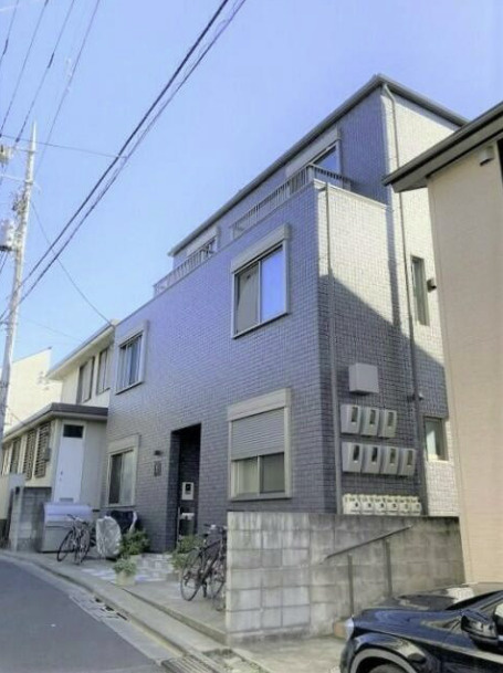 プラス・ネオン